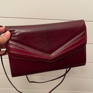 Vintage MAGLI leather clutch with removable straps